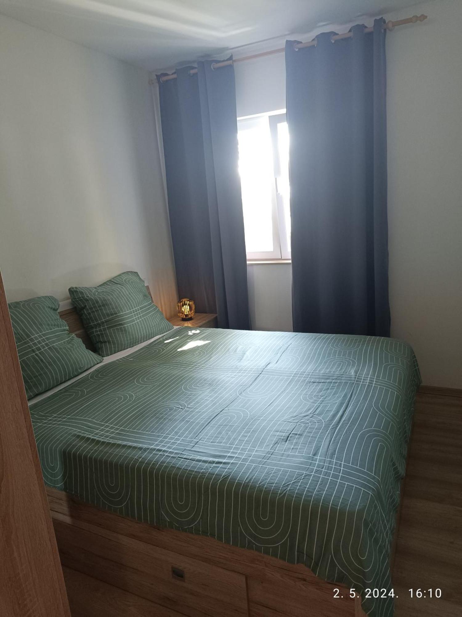Leonica Daire Omiš Dış mekan fotoğraf