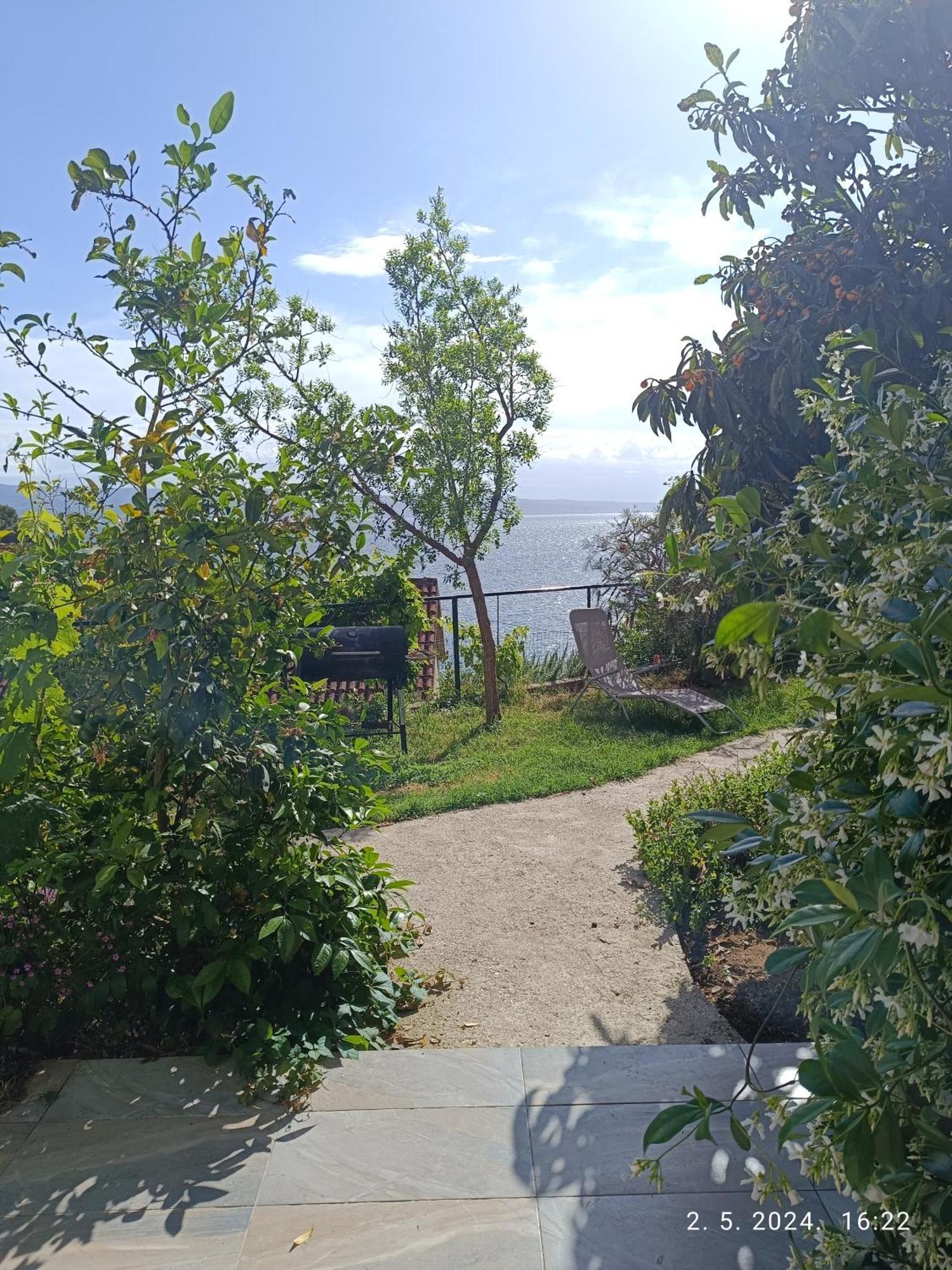 Leonica Daire Omiš Dış mekan fotoğraf